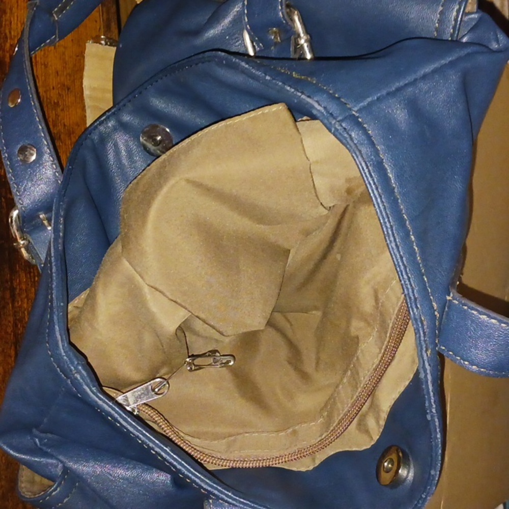 Relic Tote bag - Picture 3 of 4